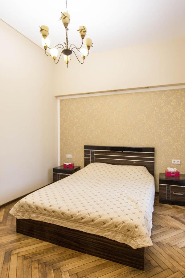 Odessa Apartment2 Ngoại thất bức ảnh
